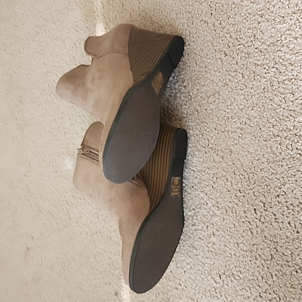 Women's booties - Picture 3 of 3
